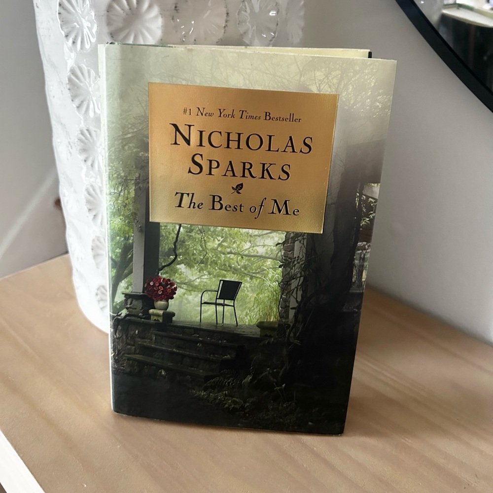 Nicholas Sparks 'The Best of Me' Hardcover Book Romance